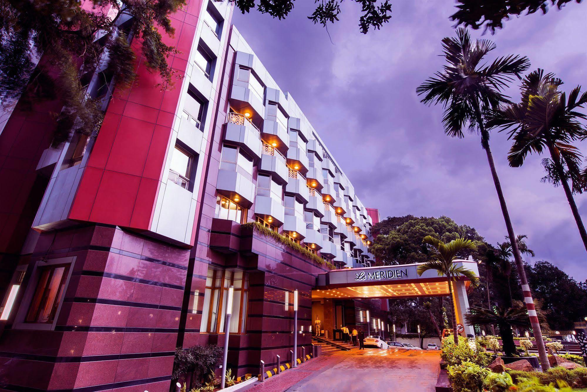 Le Meridien Bangalore Exterior foto